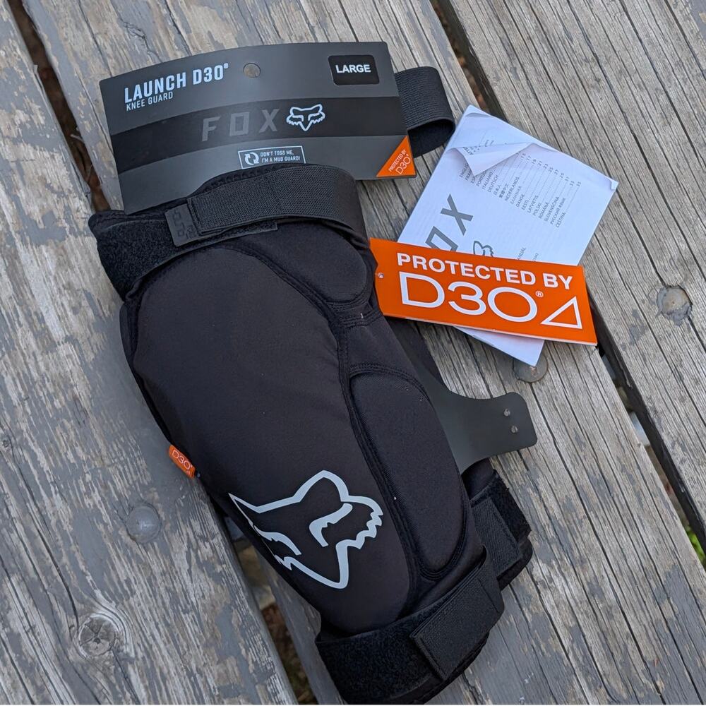 NWT Fox Racing Launch D3O Knee Guards Large MTB Downhill Armor Rare Gen